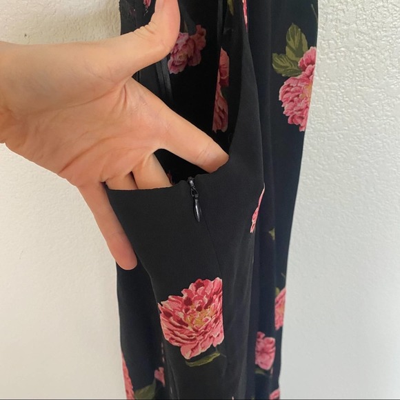 Reformation - Picture 7 of 11